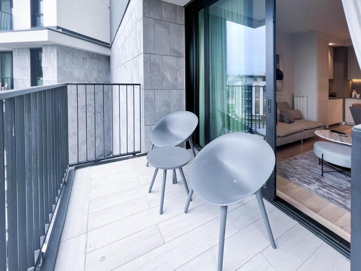 Waterfront Luxury Suites Belgrade Exterior photo
