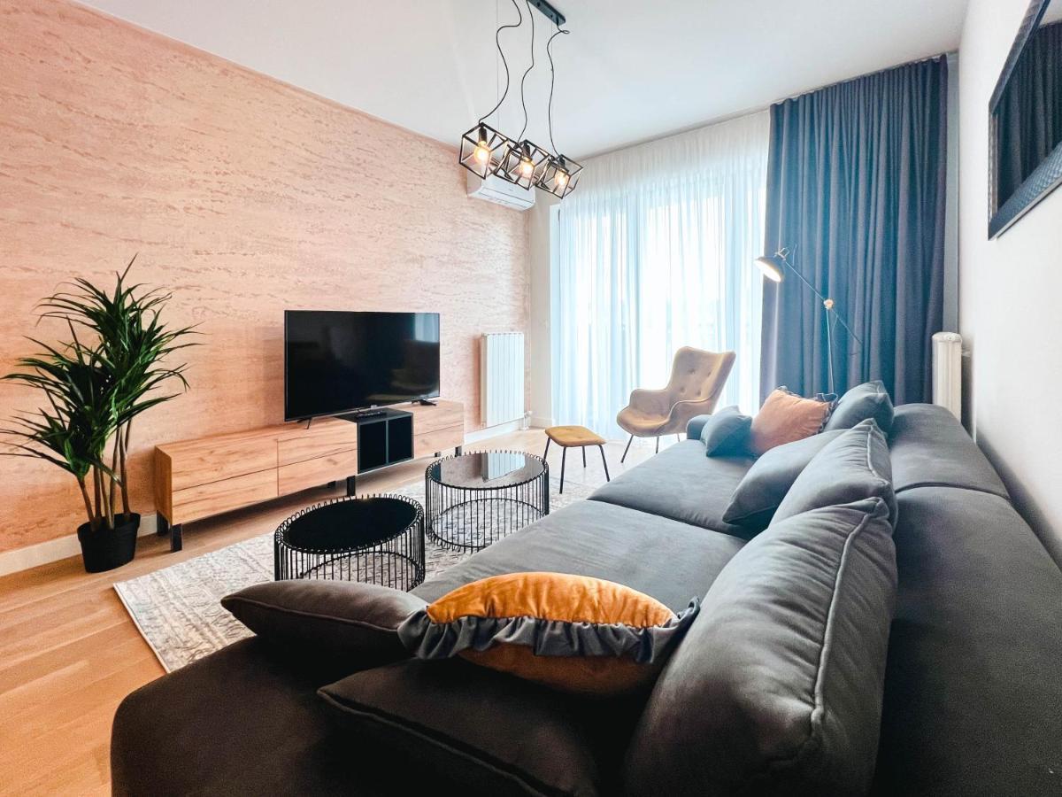 Waterfront Luxury Suites Belgrade Exterior photo