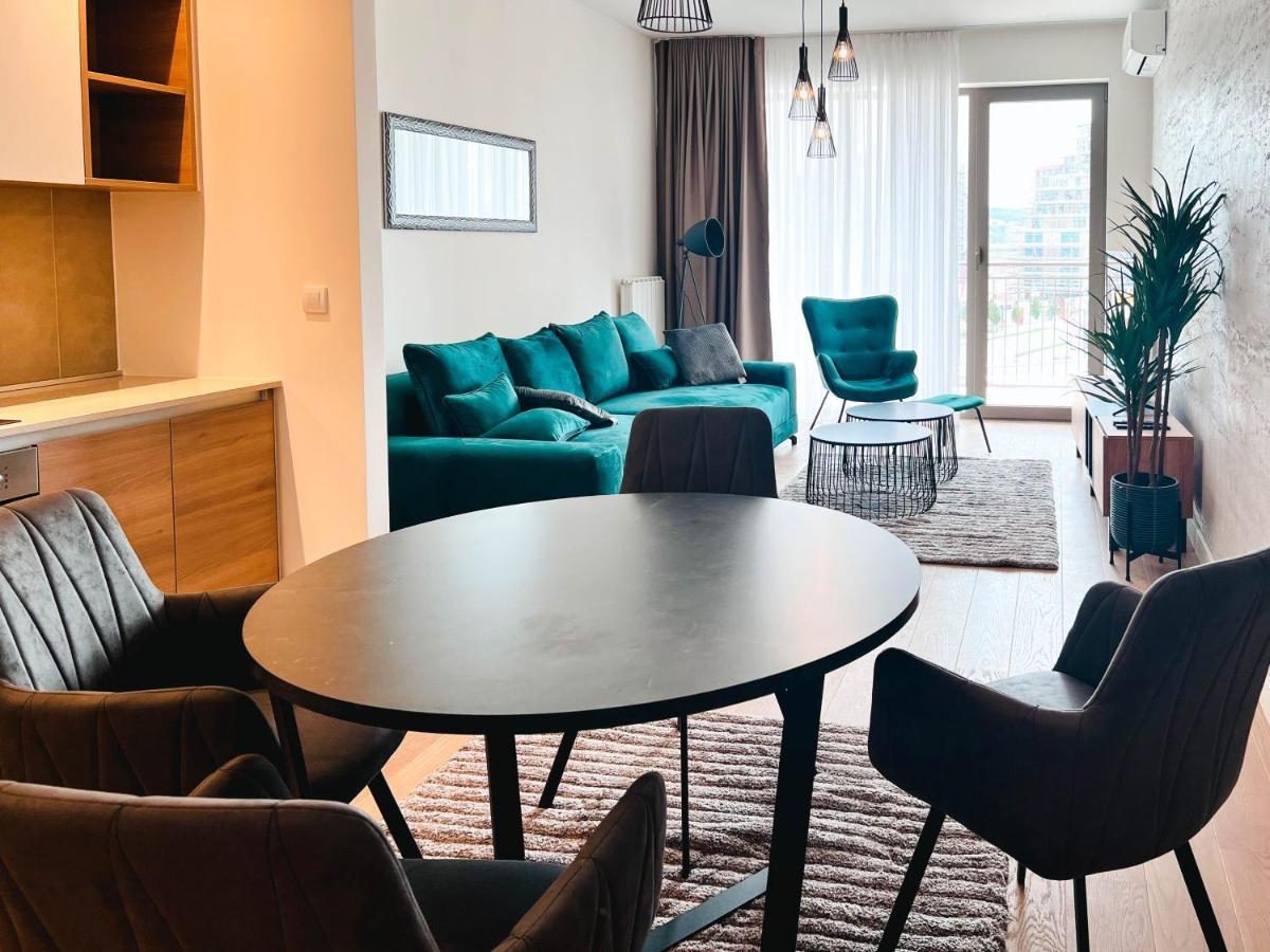 Waterfront Luxury Suites Belgrade Exterior photo