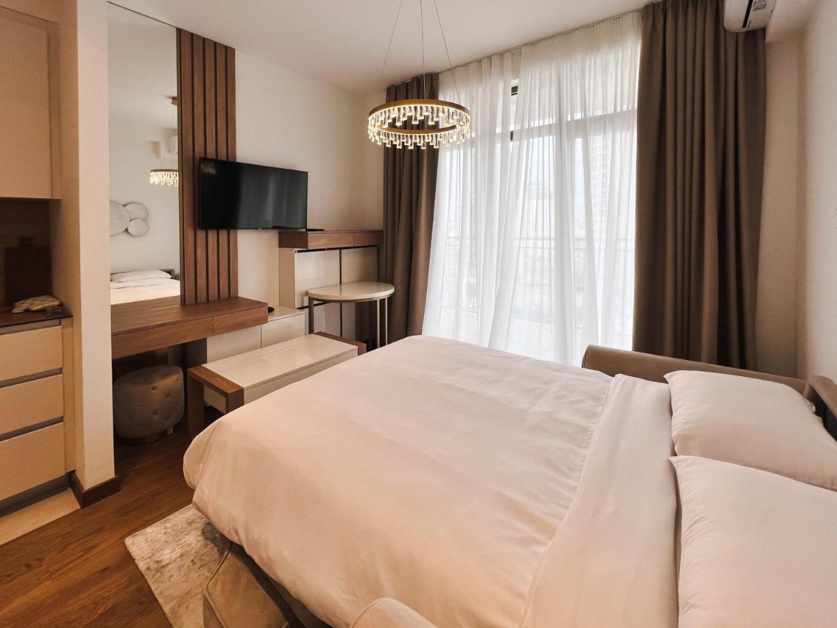 Waterfront Luxury Suites Belgrade Exterior photo