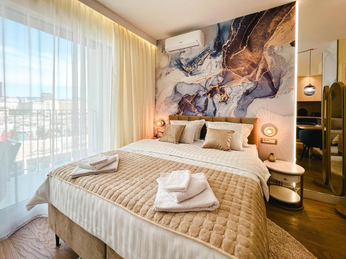 Waterfront Luxury Suites Belgrade Exterior photo